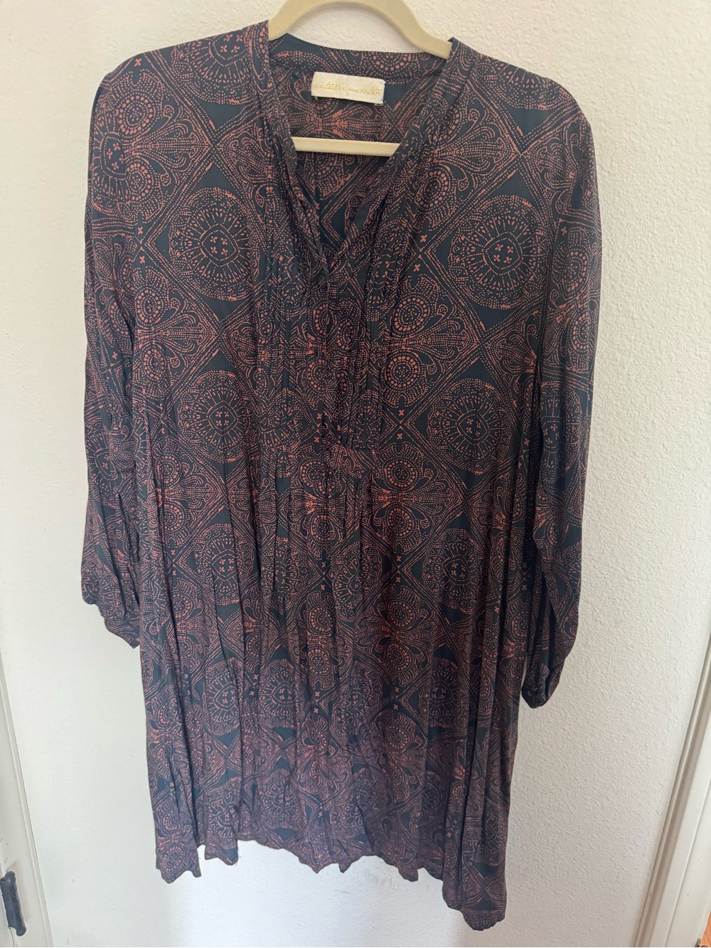 Natalie Martin fiore Boho Medallion Print V-Neck Tunic Dress - navy & Rust